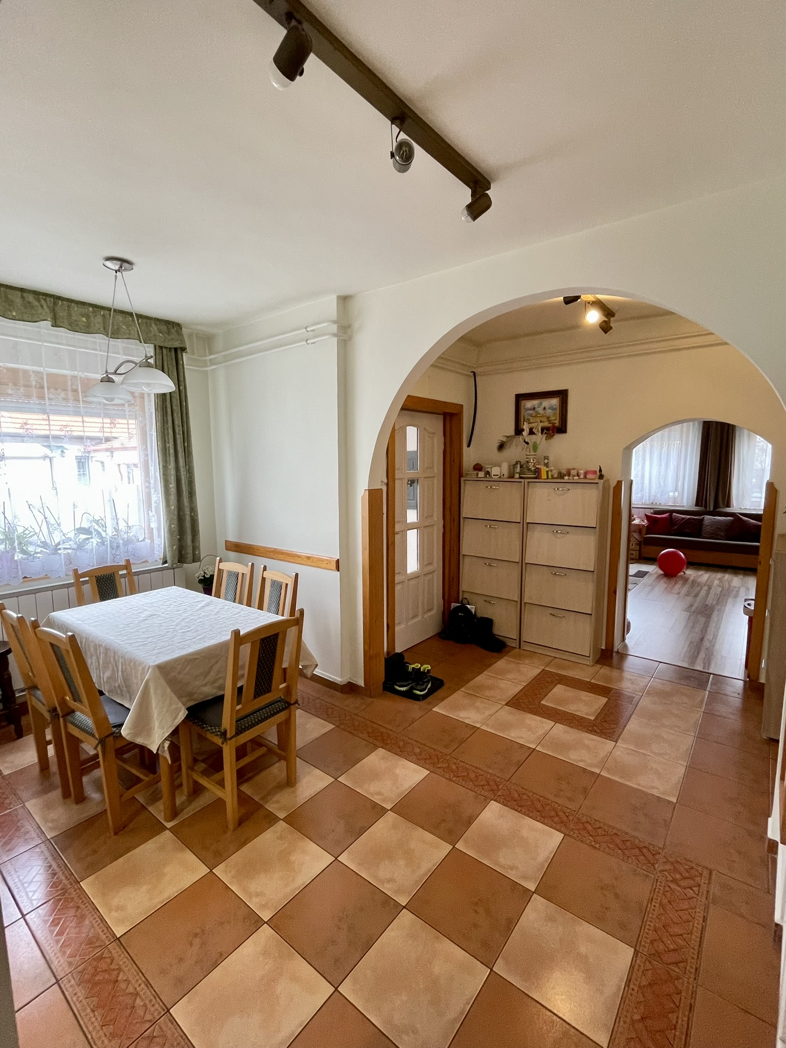135 m² családi ház felújítás - részlet 1